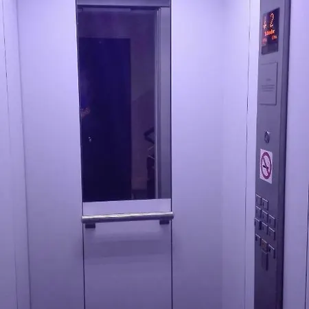 Daire E&r Centro- Parking Gratis Málaga